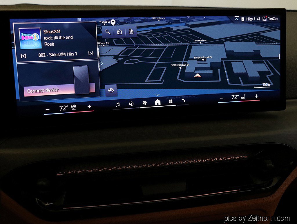 Used 2025 BMW 330i xDrive Sedan w/ M Sport Package image 18