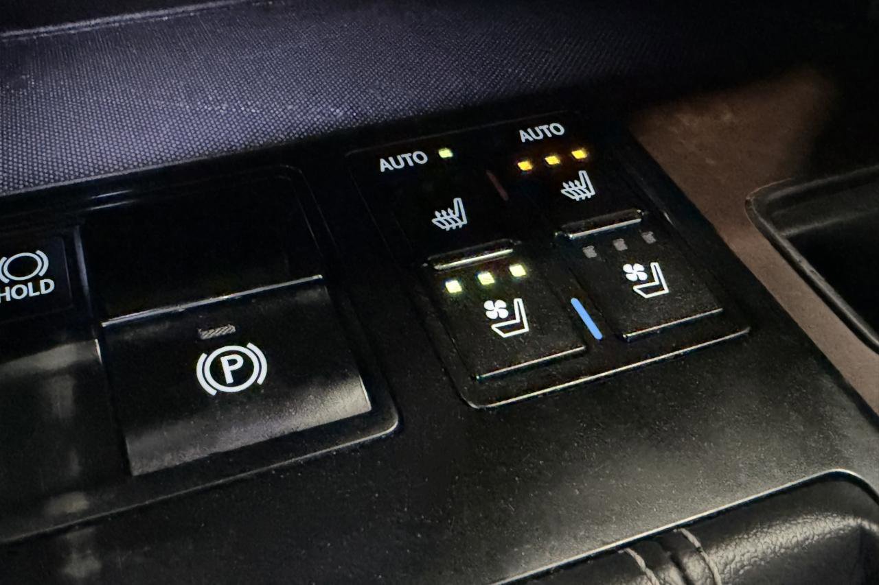 Used 2020 Lexus RX 350 Premium w/ Premium Package image 66