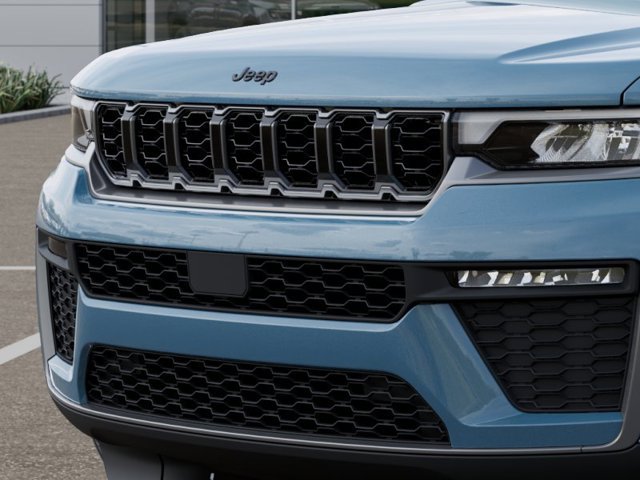 New 2026 Jeep Grand Cherokee L Limited w/ Limited Altitude Package AWD/4WD image 15
