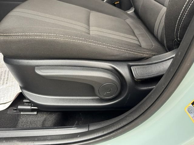 Used 2026 Hyundai Venue SEL FWD image 10