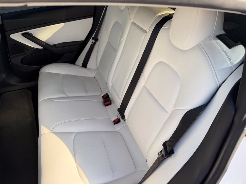 Used 2020 Tesla Model 3 Performance AWD/4WD image 9