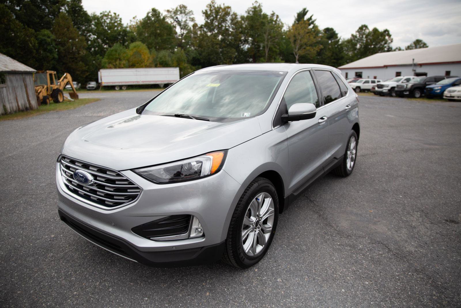 Used 2024 Ford Edge Titanium image 7