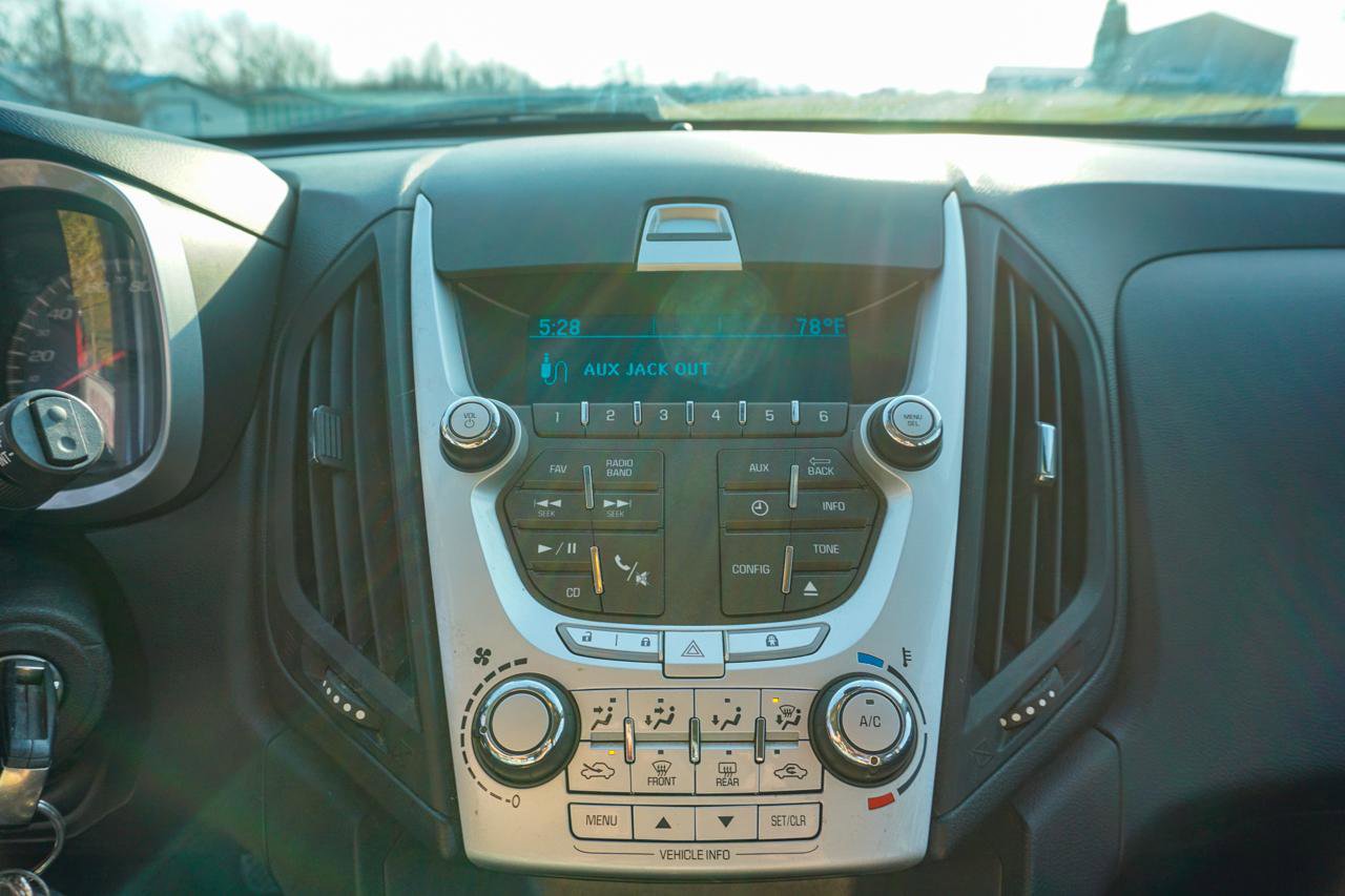 Used 2013 Chevrolet Equinox LS image 13