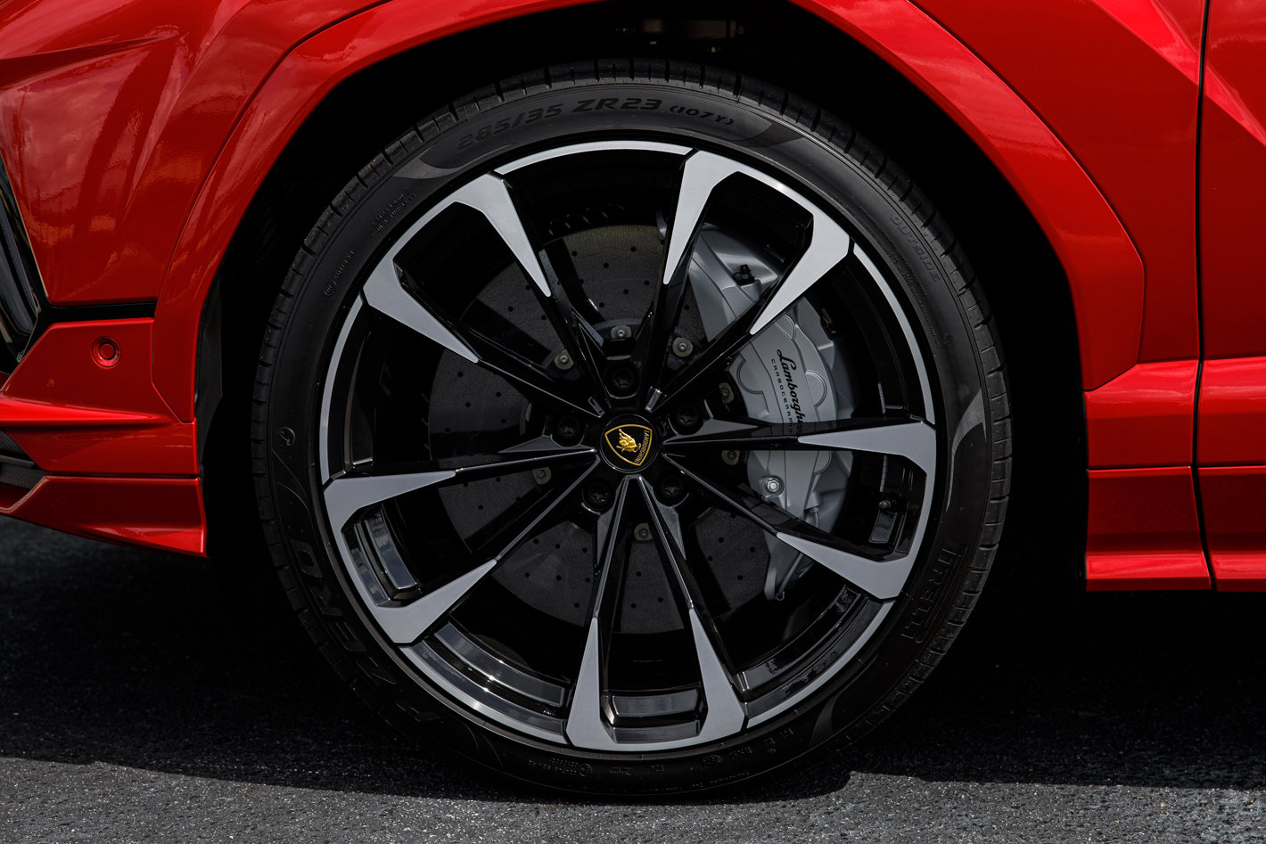 Used 2024 Lamborghini Urus S AWD/4WD image 10