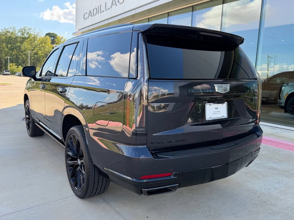 Used 2026 Cadillac Escalade Platinum Sport w/ LPO, ONYX Package AWD/4WD image 3