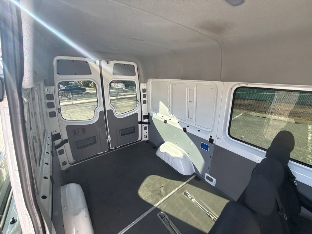 Used 2017 Mercedes-Benz Sprinter 2500 image 24