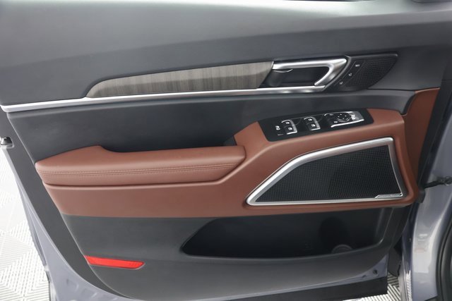 Used 2024 Kia Telluride SX image 28