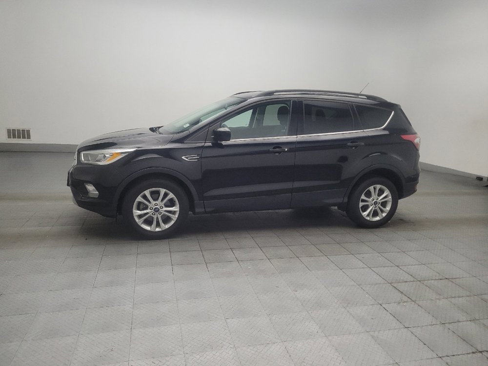 Used 2017 Ford Escape SE w/ Equipment Group 201A FWD image 2