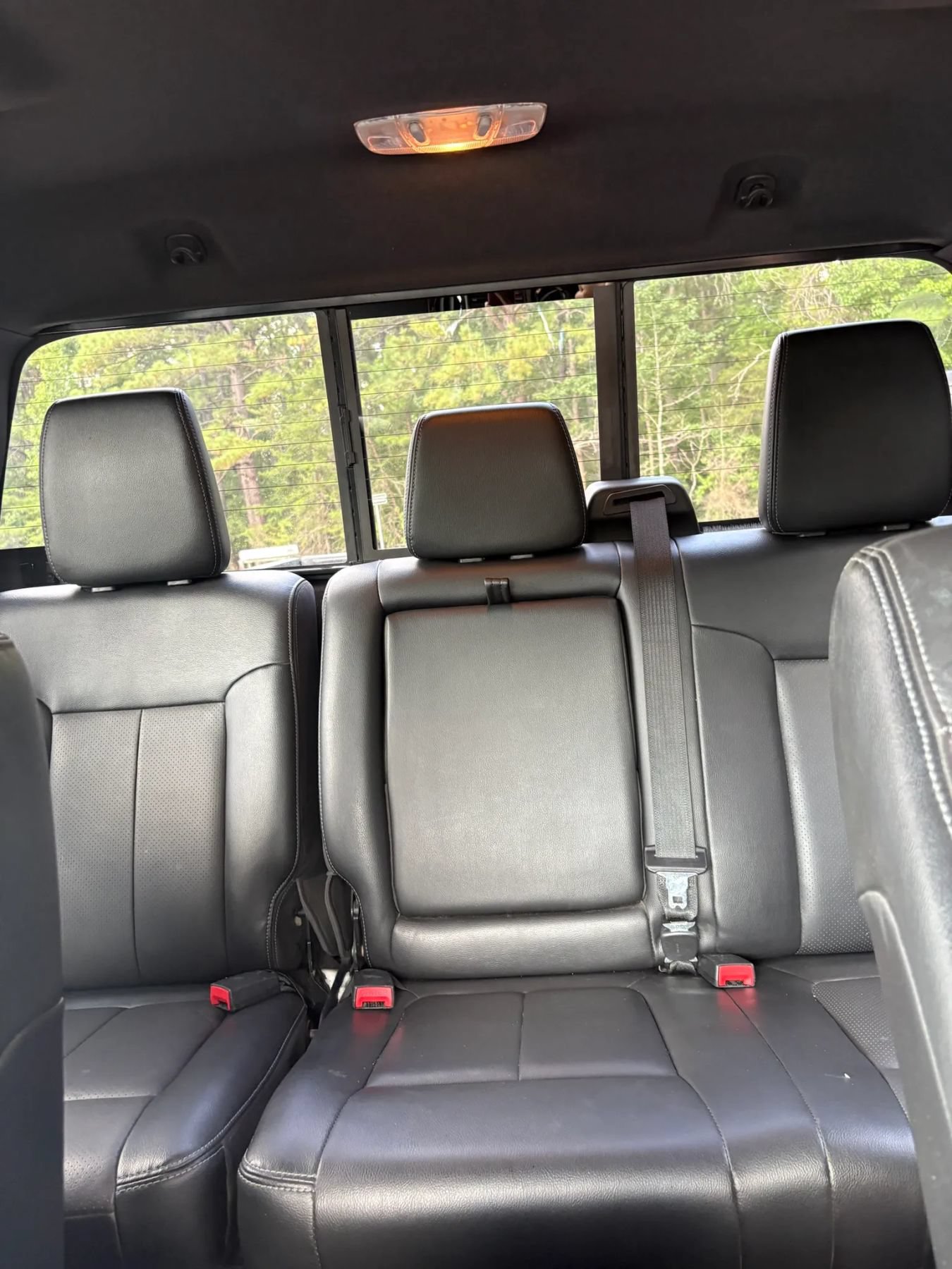 Used 2015 Ford F250 Lariat w/ Lariat Chrome Package AWD/4WD image 26