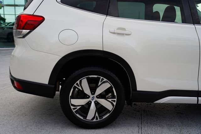 Used 2020 Subaru Forester Touring image 9