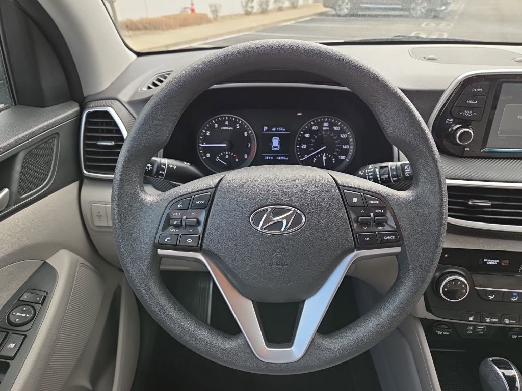 Used 2020 Hyundai Tucson Value w/ Winter Weather Package image 29