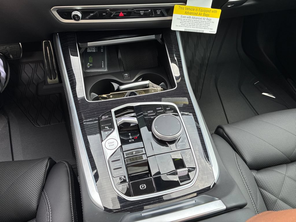 New 2026 BMW X5 xDrive50e w/ M Sport Package AWD/4WD image 15