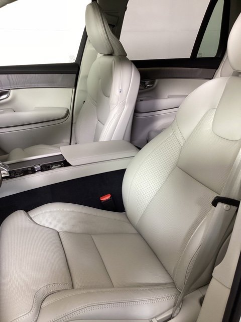 New 2026 Volvo XC90 B6 Ultra image 11