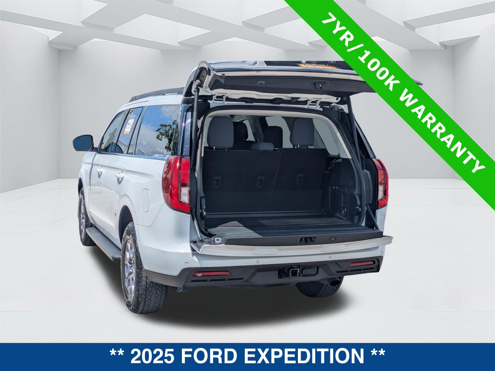 Certified 2025 Ford Expedition Active RWD image 14
