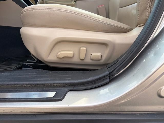 Used 2017 Subaru Outback 2.5i Limited image 22