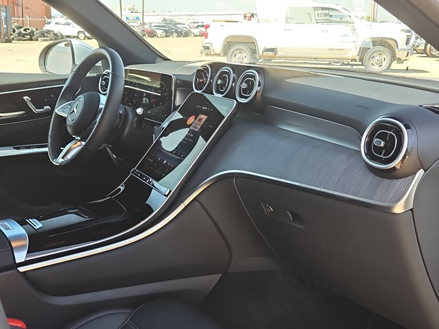 Certified 2026 Mercedes-Benz GLC 300 image 21
