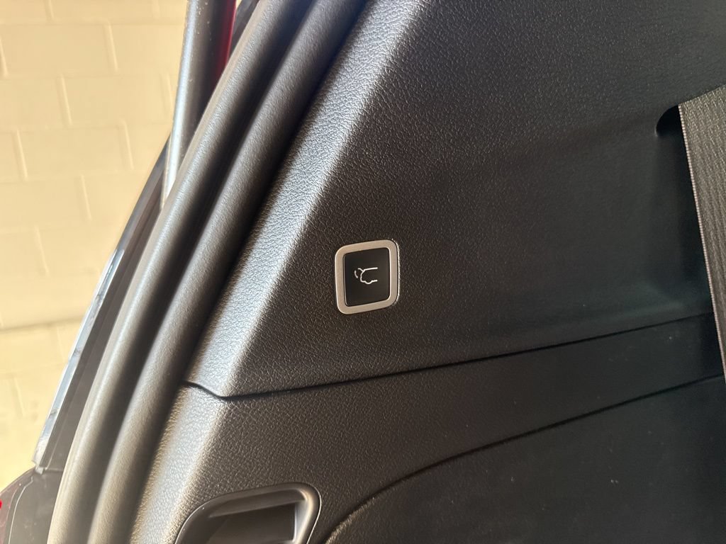 New 2026 Chrysler Pacifica Select FWD image 54