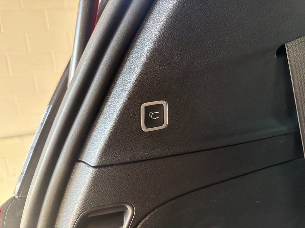 New 2026 Chrysler Pacifica Select FWD image 54