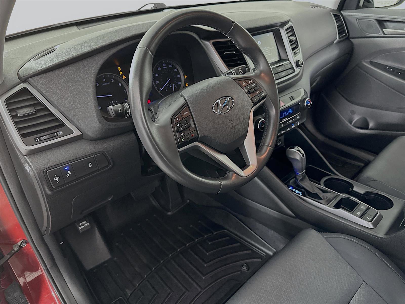 Used 2018 Hyundai Tucson Sport image 9