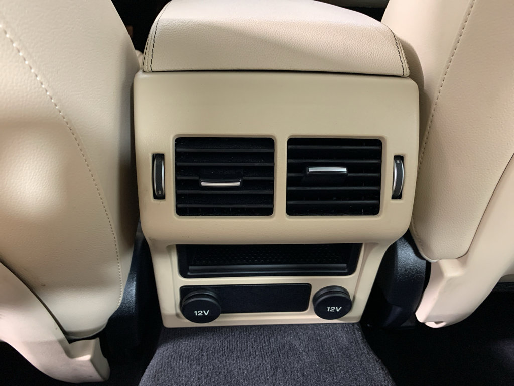 Used 2017 Jaguar XE Prestige image 34