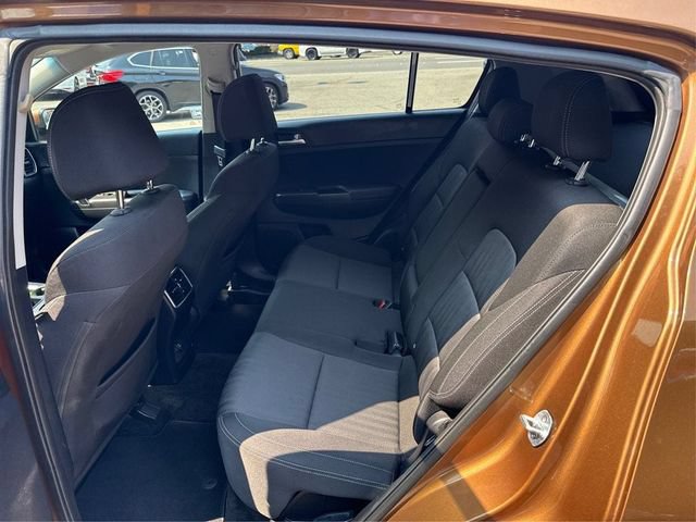Used 2020 Kia Sportage LX AWD/4WD image 10