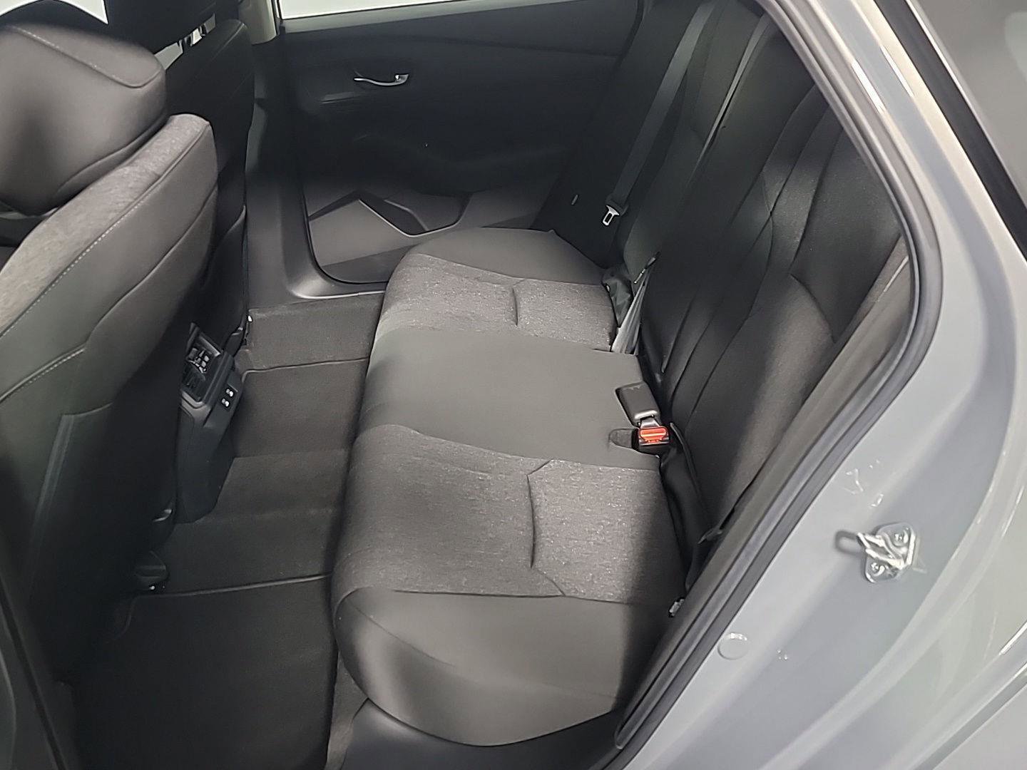 Certified 2025 Honda Accord SE image 17