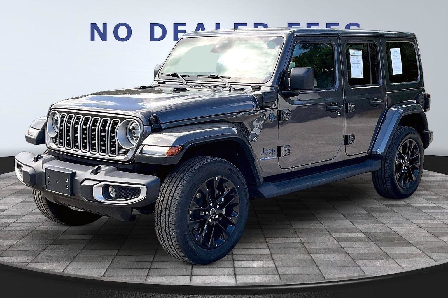 Used 2025 Jeep Wrangler Sahara AWD/4WD video 1
