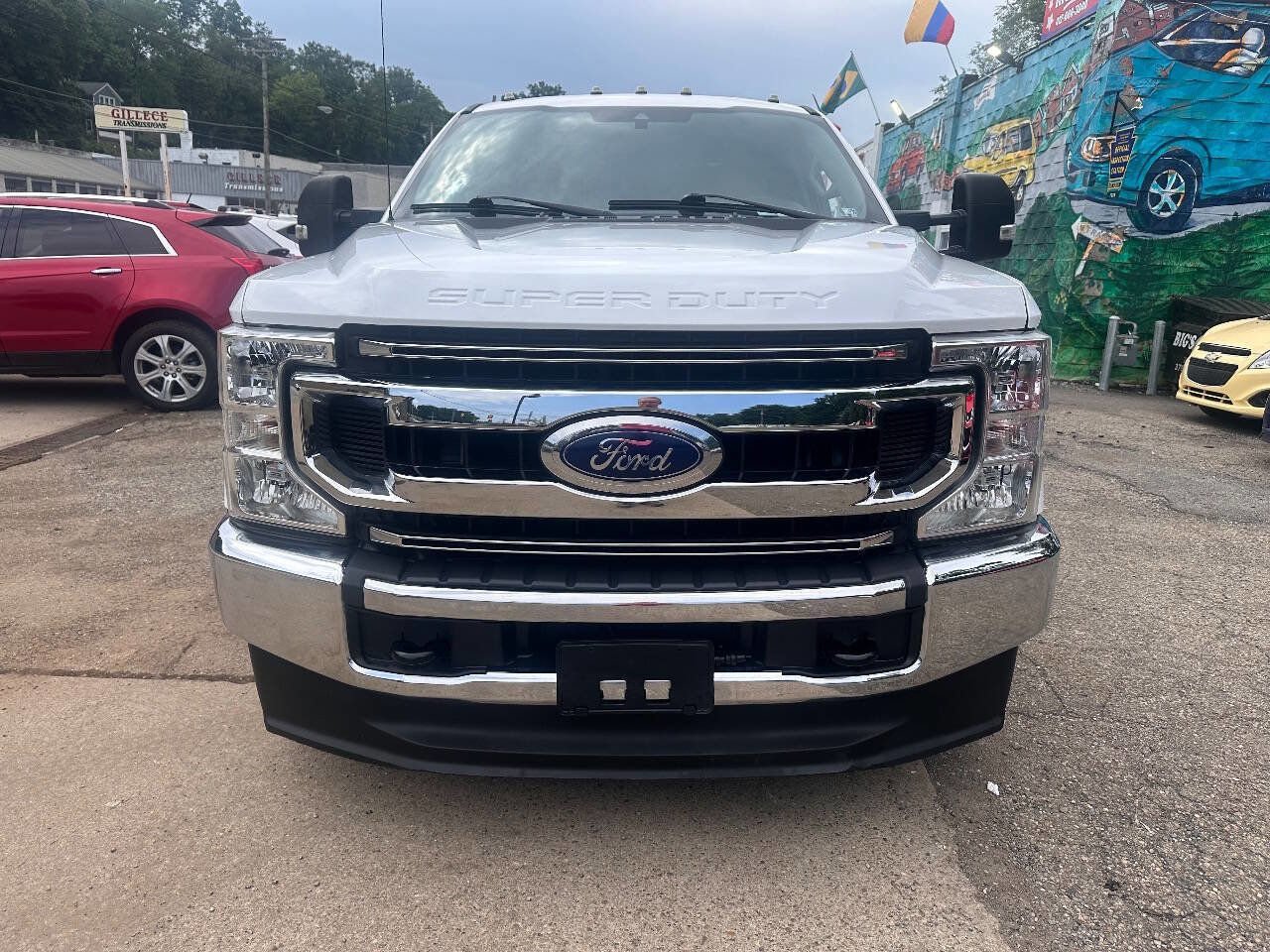 Used 2020 Ford F350 XL w/ Power Equipment Group image 4