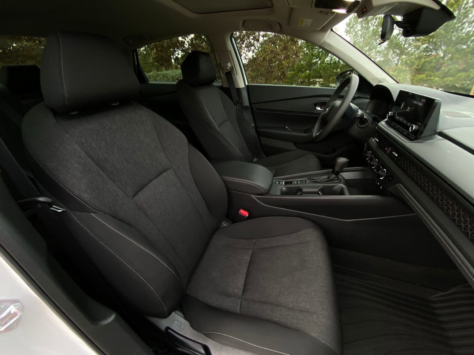 Used 2025 Honda Accord SE image 14