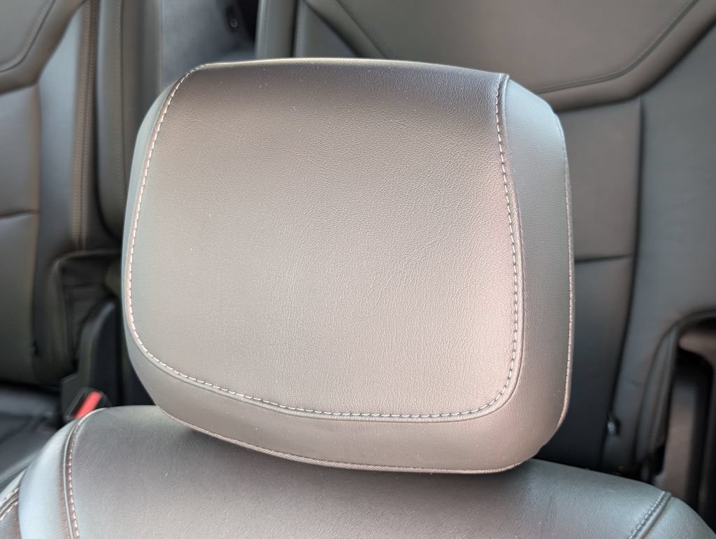 Used 2020 Cadillac XT6 Premium Luxury AWD/4WD image 14