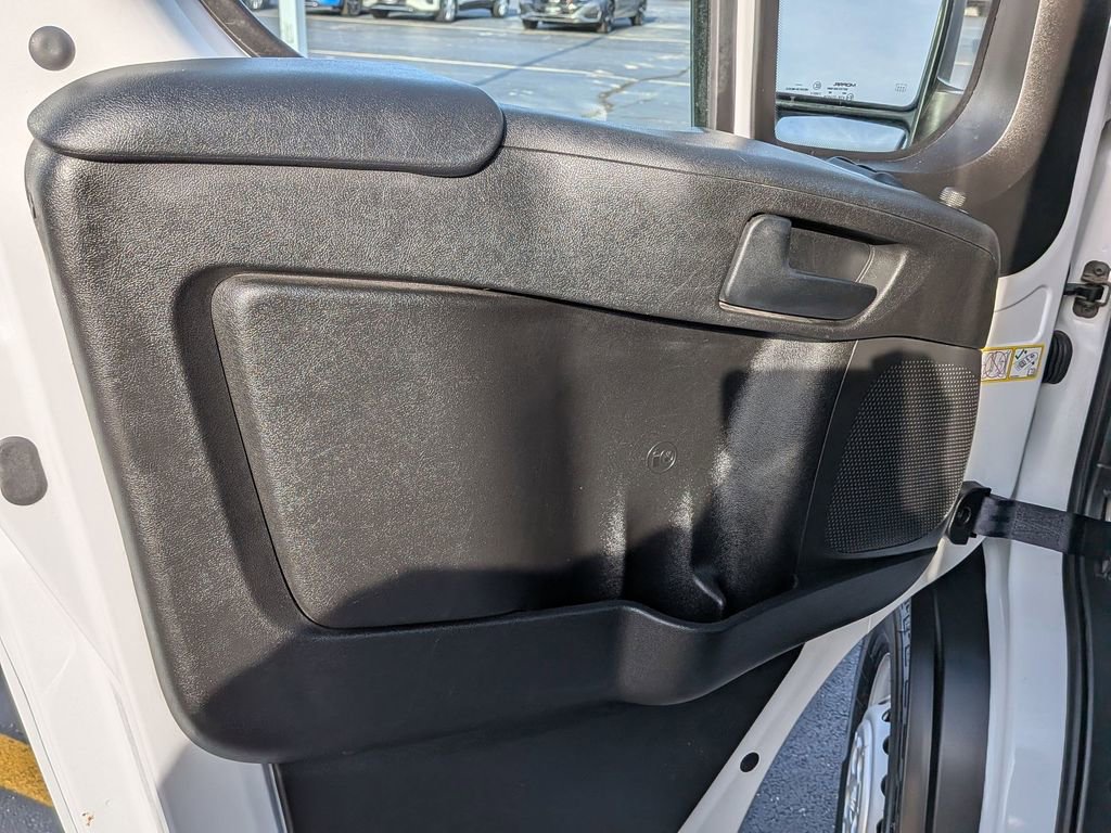 Used 2025 RAM ProMaster 3500 w/ Convenience Group FWD image 9