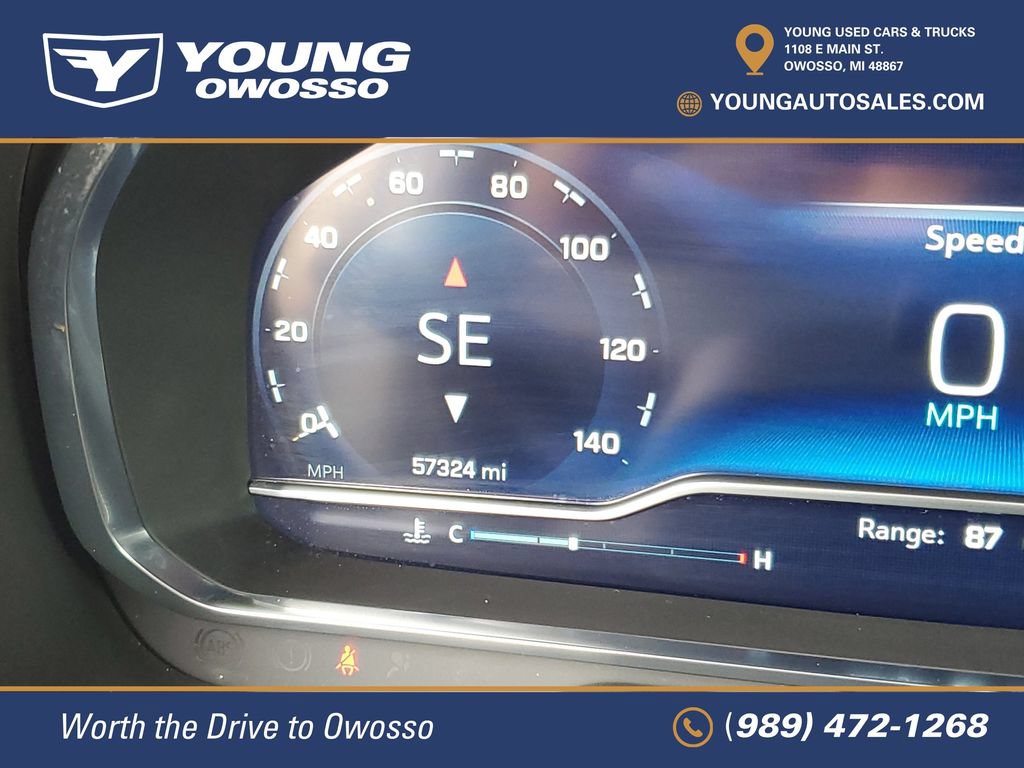 Certified 2024 Chevrolet Suburban Premier w/ Advanced Technology Package AWD/4WD image 13