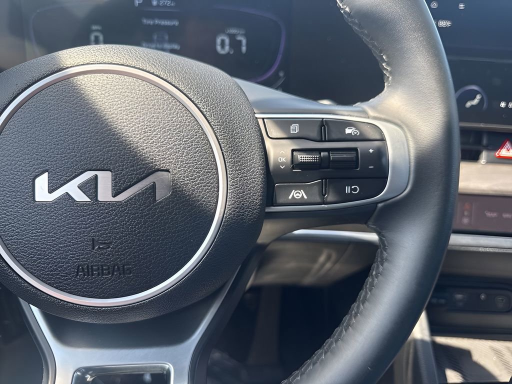 Used 2023 Kia Sportage X-Line w/ X-Line Premium Package AWD/4WD image 16