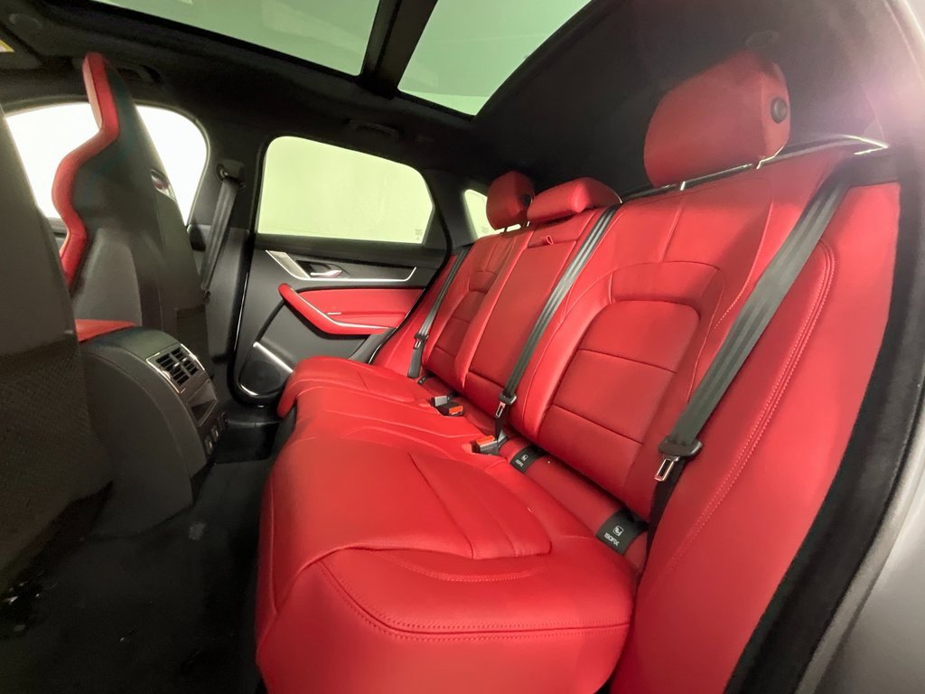 New 2026 Jaguar F-PACE R-Dynamic S image 5