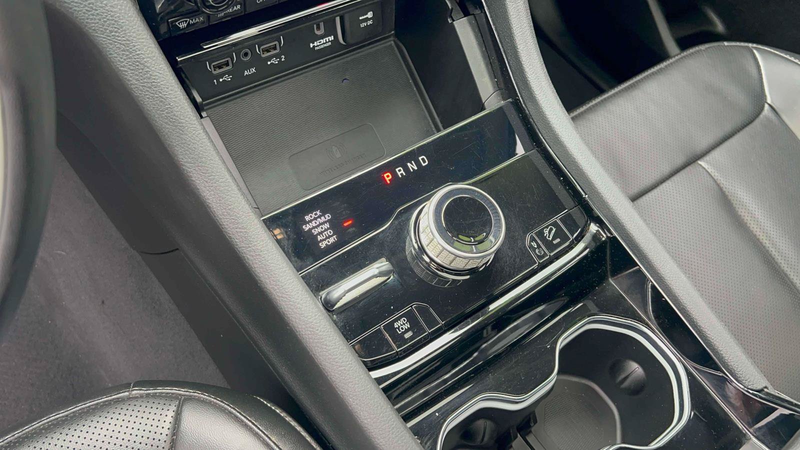 Used 2023 Jeep Grand Cherokee 4WD 4xe w/ Luxury Tech Group II image 16