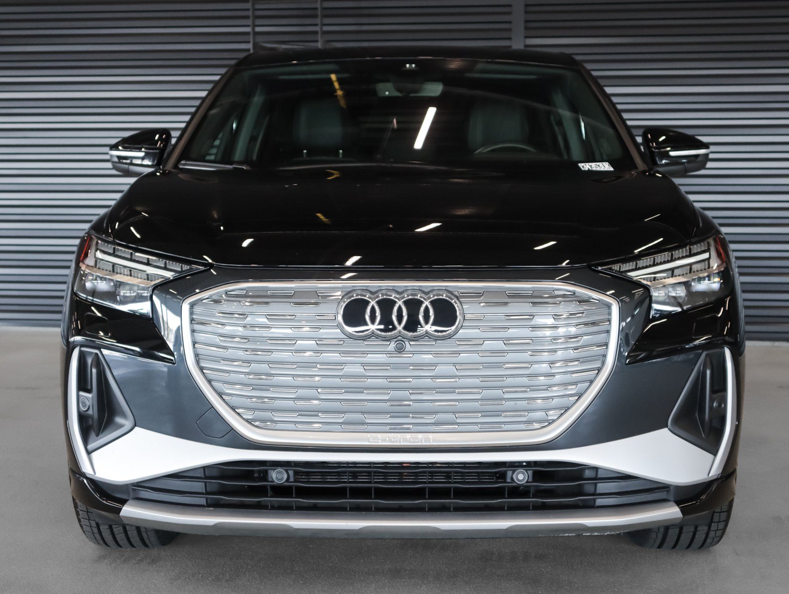 Used 2024 Audi Q4 e-tron Prestige AWD/4WD image 14