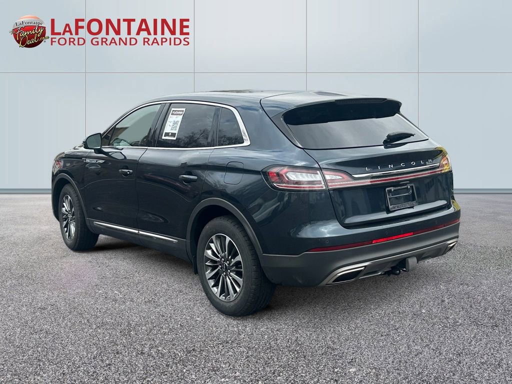 Used 2023 Lincoln Nautilus Reserve w/ Class II Trailer Tow Package image 5