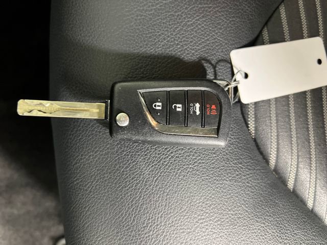 Used 2024 Toyota Camry SE FWD image 25