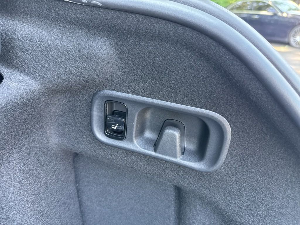 New 2025 Mercedes-Benz C 300 4MATIC Sedan image 29