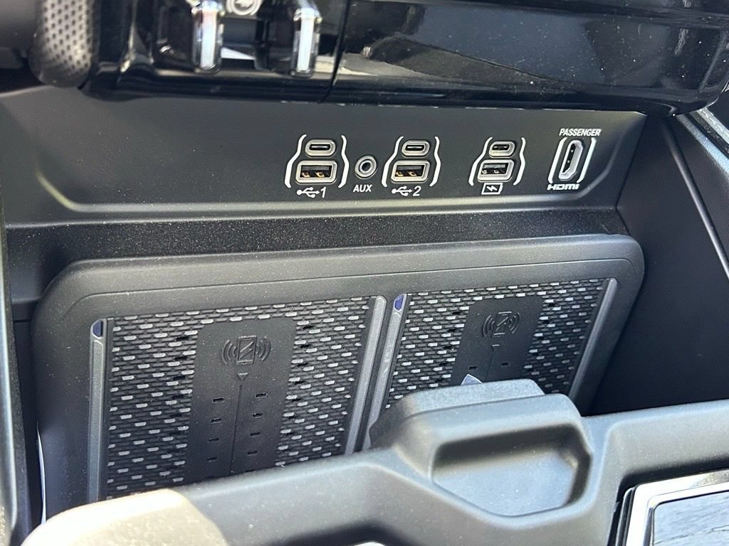 New 2026 RAM 3500 Limited AWD/4WD image 59