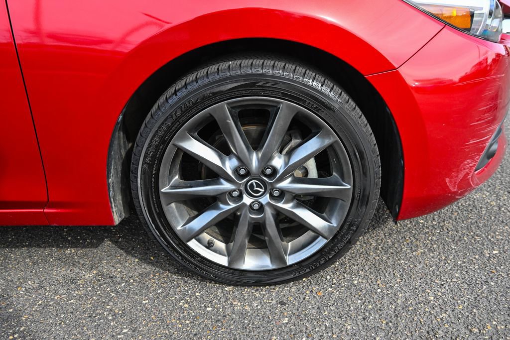 Used 2018 MAZDA MAZDA3 Grand Touring w/ Premium Equipment Package image 14