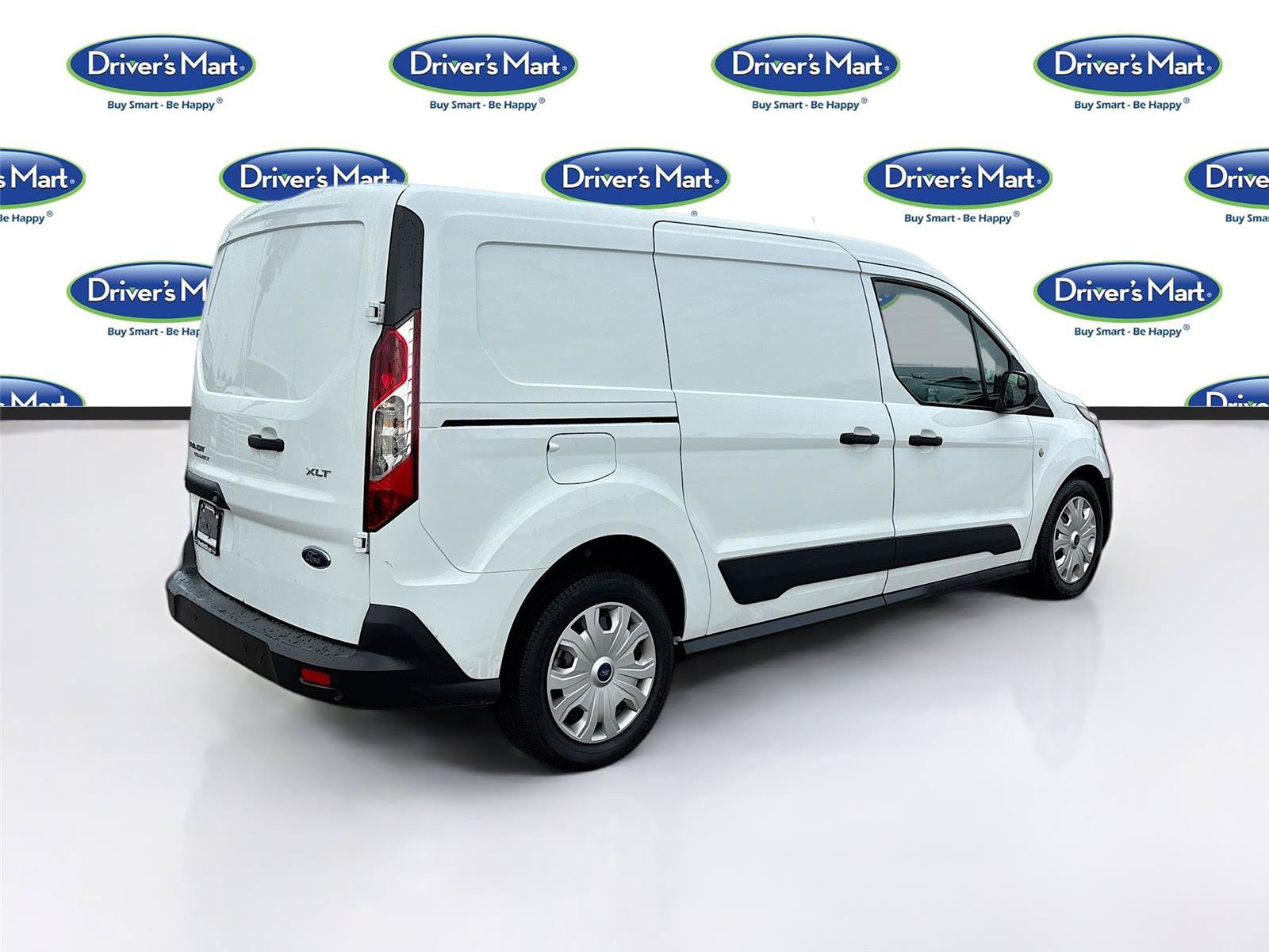 Used 2022 Ford Transit Connect XLT FWD image 7