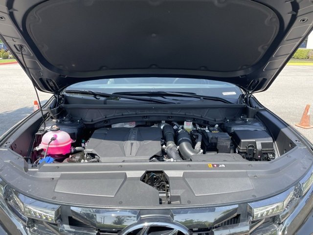 Used 2024 Hyundai Santa Cruz Limited image 31