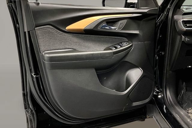 Used 2023 Chevrolet TrailBlazer ACTIV w/ Convenience Package image 19