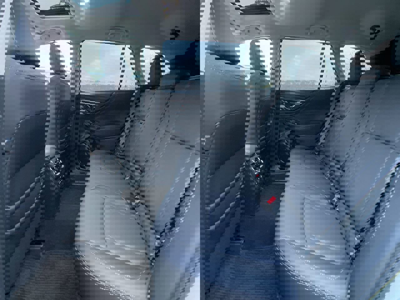 Used 2025 Subaru Outback Limited image 25