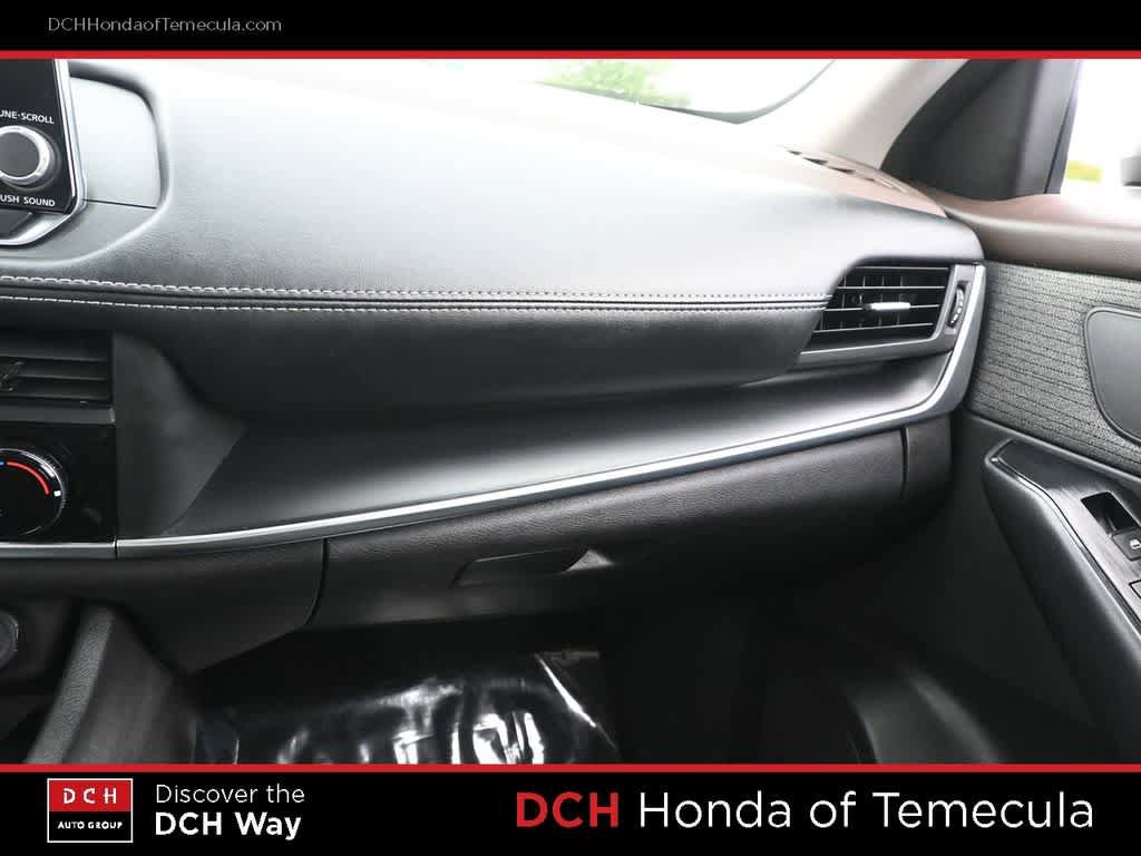 Used 2023 Nissan Rogue S AWD/4WD image 14
