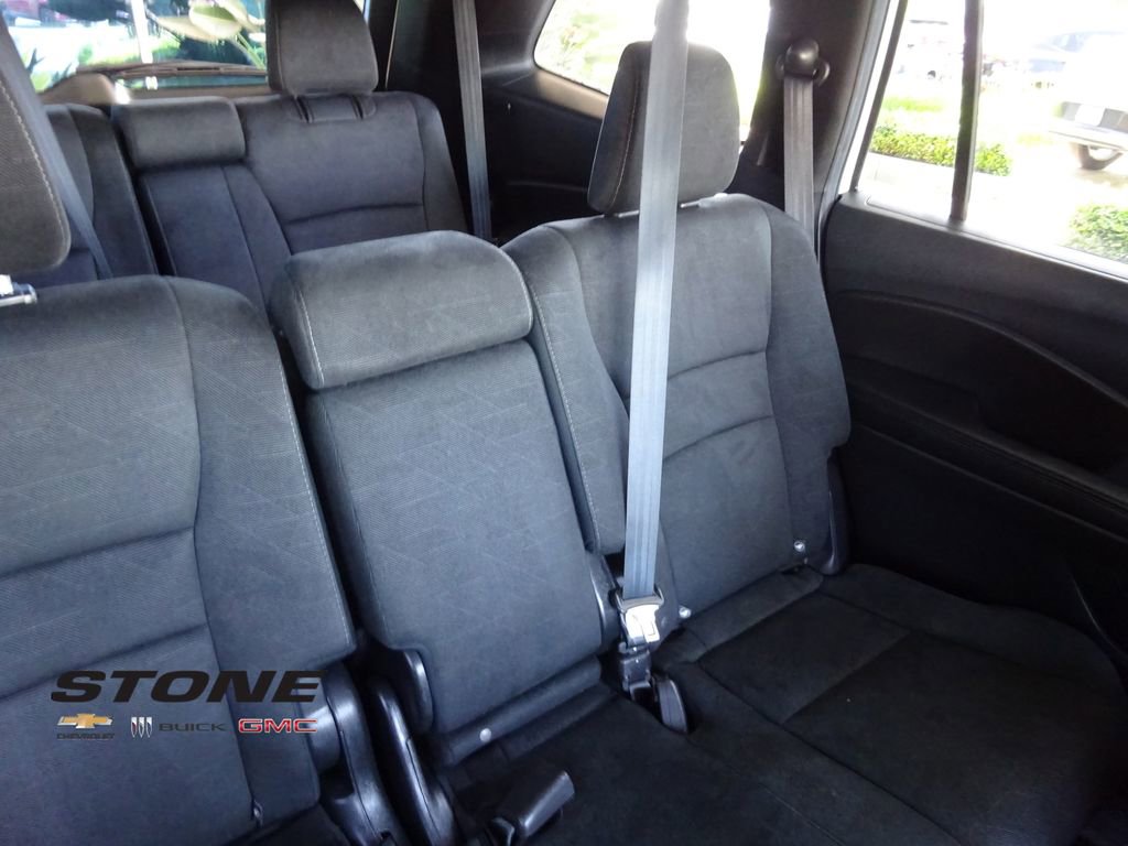 Used 2022 Honda Pilot Sport image 17