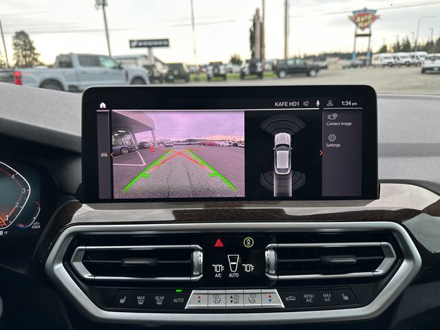 Used 2025 BMW X4 xDrive30i AWD/4WD image 19