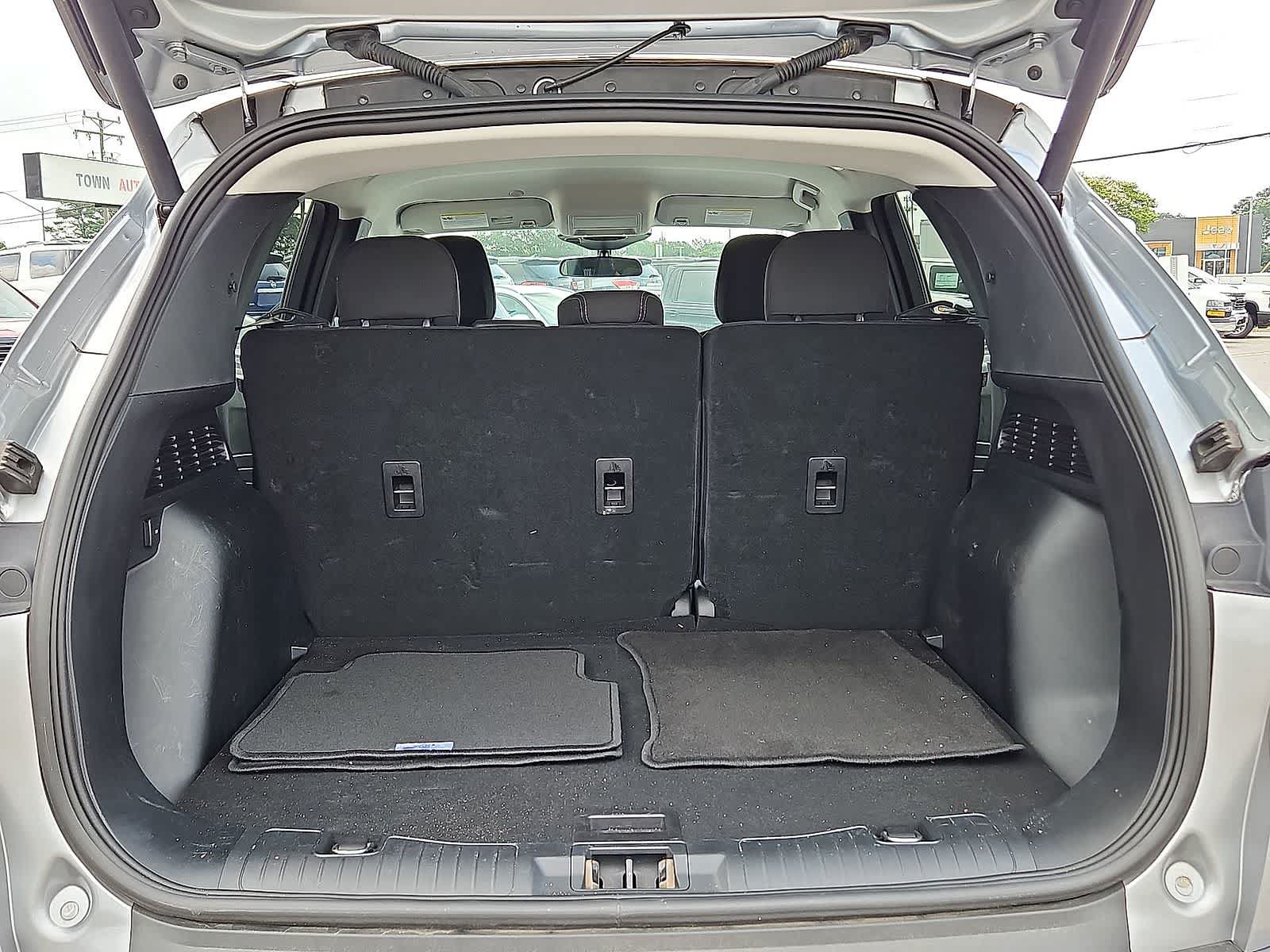 Used 2023 Ford Escape Active w/ Tech Pack #2 FWD image 24