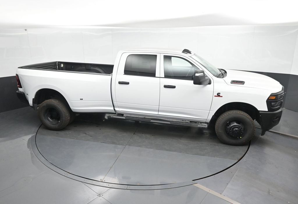New 2026 RAM 3500 Tradesman image 40